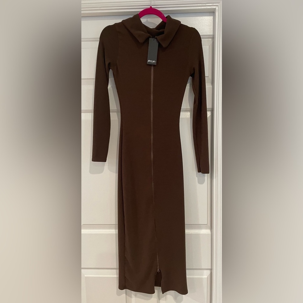 Nastygal zip through split hem midi dress in chocolate.